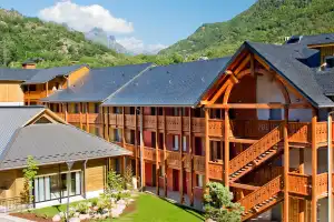 LES CHALETS D'AX