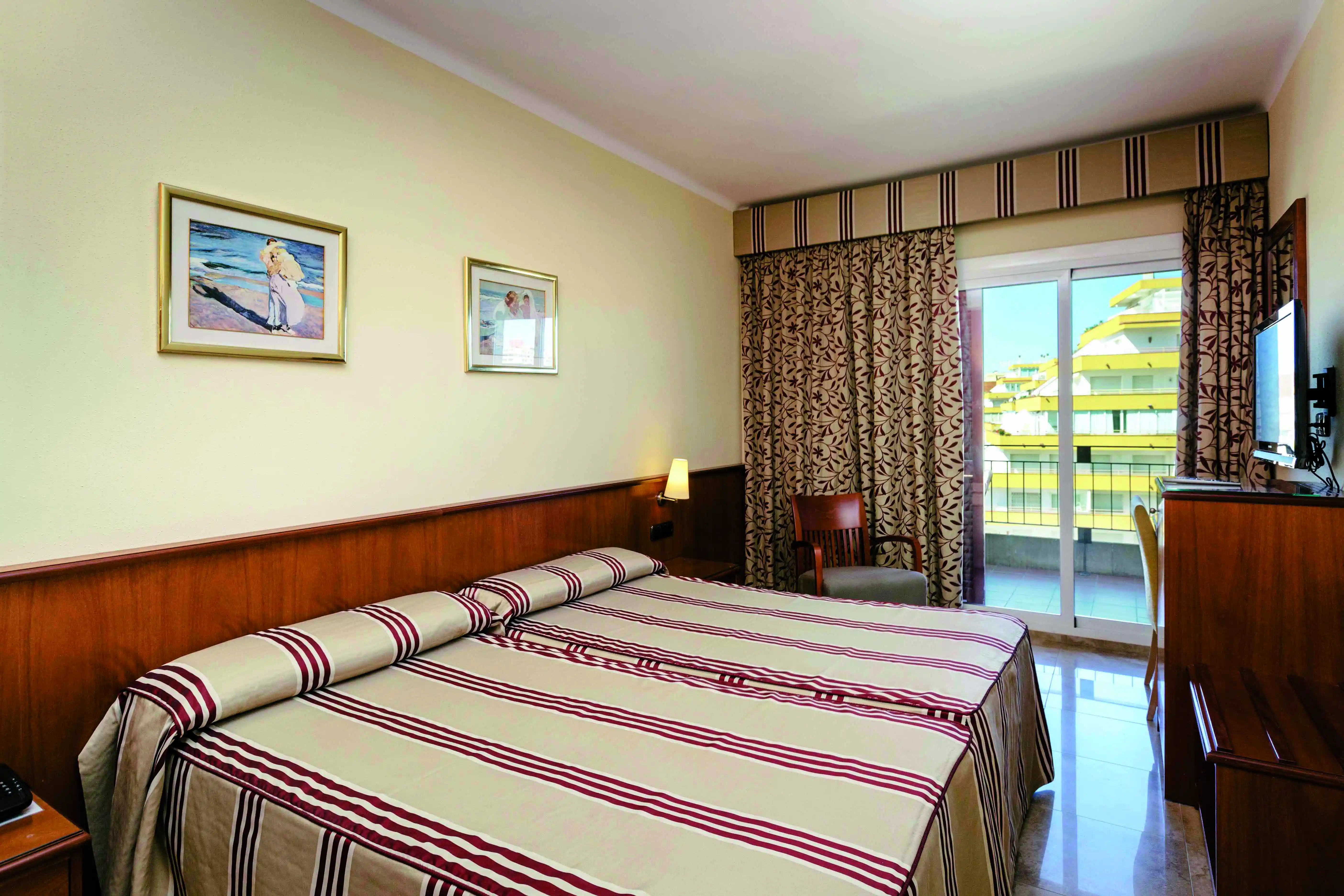 Lagrange Vacances®  - Rosas - MONTECARLO HOTEL & SPA