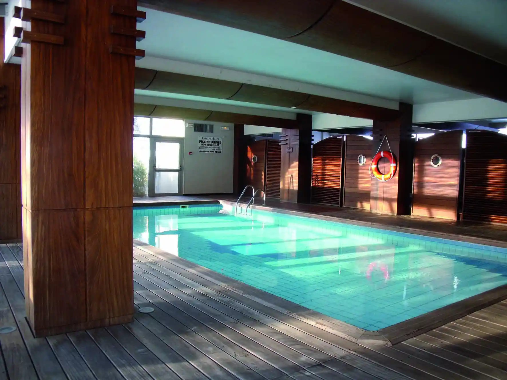 Lagrange Vacances®  - Vic-sur-Cere - Complexe Hotelier le Family